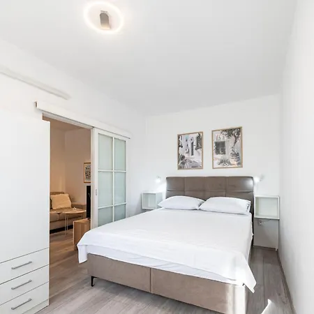 Apartment Blue Ivy